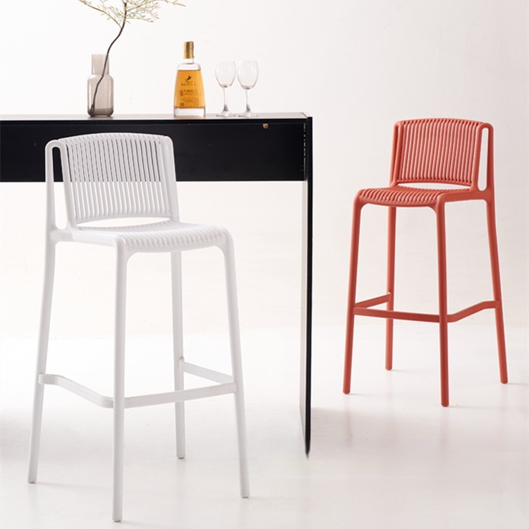 Móveis de Bar Baratos, Cadeira - Outdoor Furniture Kitchener avaliação e preço